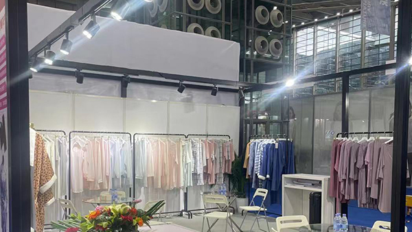 女士家居服 女士家居服